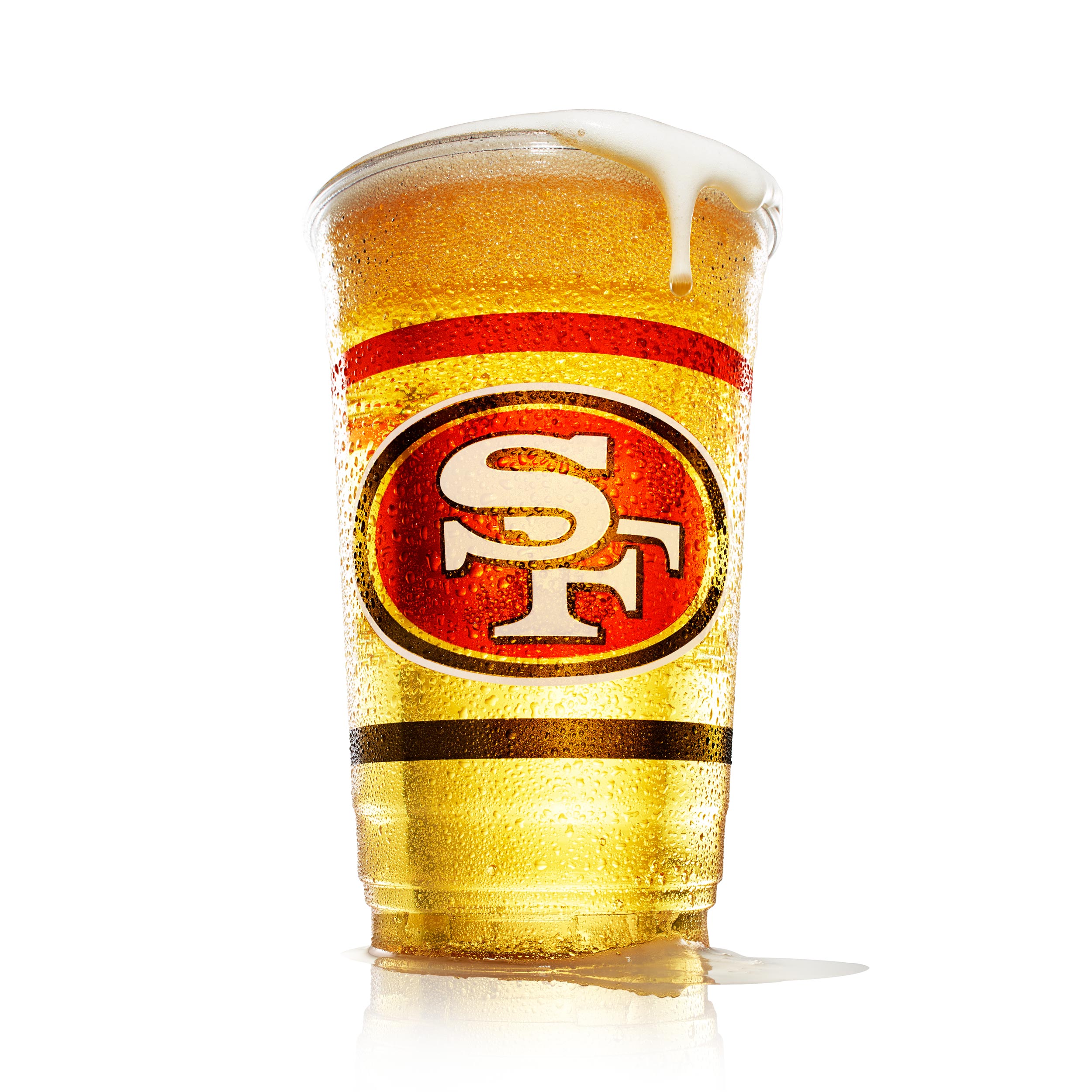 Annabelle_Breakey_Photography_San_Francisco_49ers-Beer